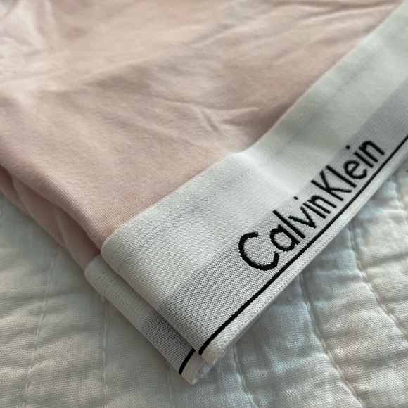 Calvin Klein Racerback Bralette Light Pink - Picture 6 of 8